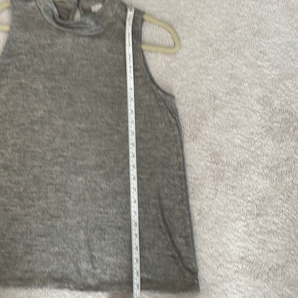 Shimmering mock neck shell - Picture 6 of 6